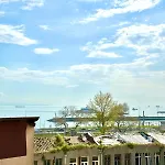 Hotel Cesi *