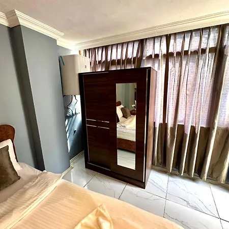 Cesi Istanbulská provincie