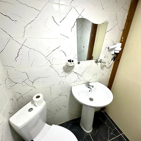 Cesi Hotel