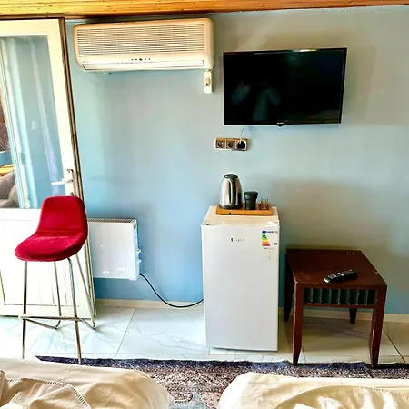 Cesi Hotel