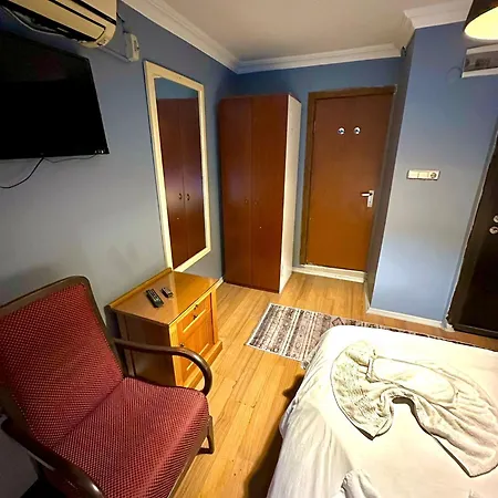 Cesi * Istanbulská provincie