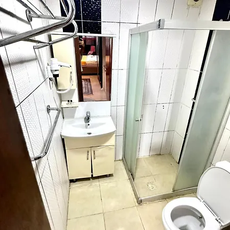 Hotel Cesi *