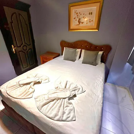 Cesi Hotel Estambul