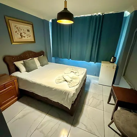 Hotel Cesi