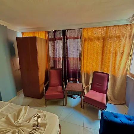 Hotel Cesi