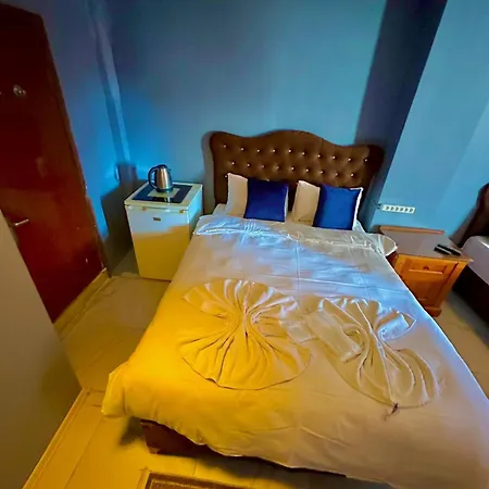 Hotel Cesi