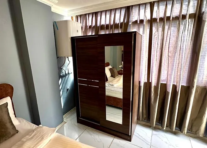 Cesi Κωνσταντινούπολη